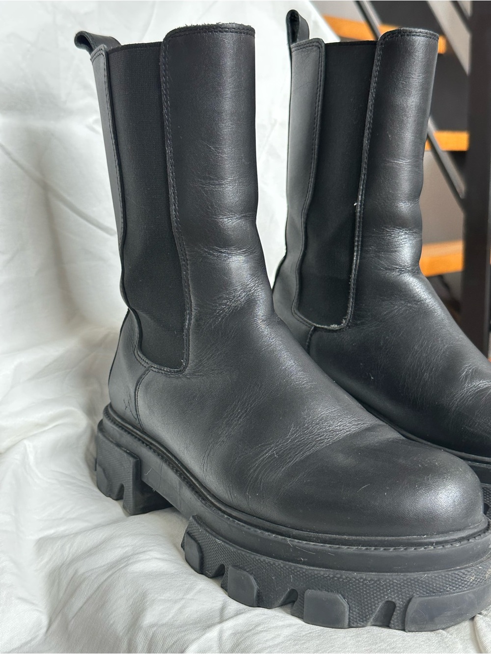 Steve Madden Black Leather Lug Chelsea Booties